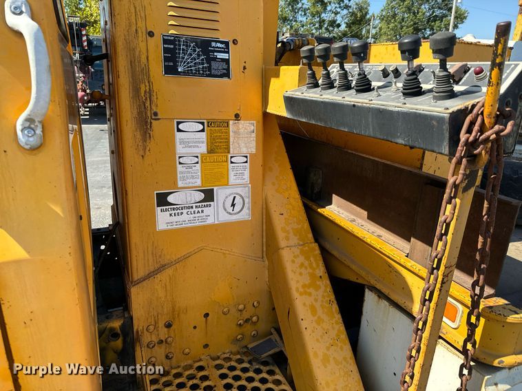 image for item DX1445 1987 GMC Sierra C7 crane truck