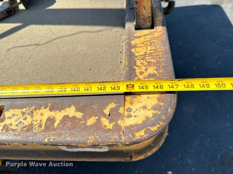 image for item DX1445 1987 GMC Sierra C7 crane truck