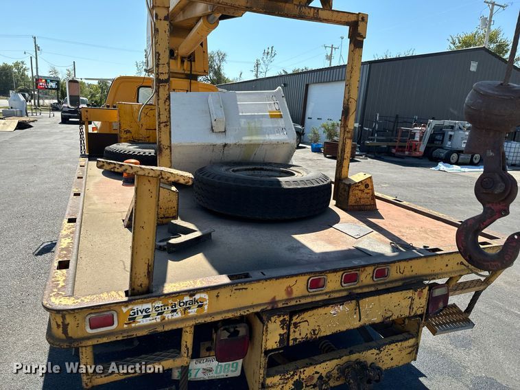 image for item DX1445 1987 GMC Sierra C7 crane truck