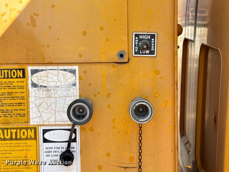 image for item DX1445 1987 GMC Sierra C7 crane truck