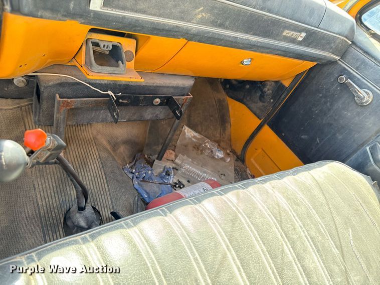 image for item DX1445 1987 GMC Sierra C7 crane truck