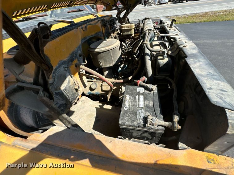 image for item DX1445 1987 GMC Sierra C7 crane truck