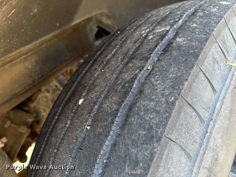 image for item DX1445 1987 GMC Sierra C7 crane truck