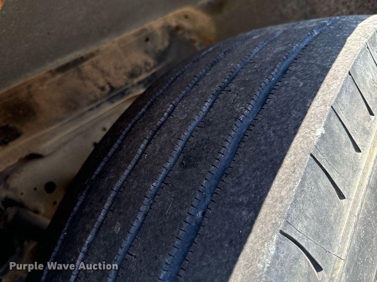 image for item DX1445 1987 GMC Sierra C7 crane truck