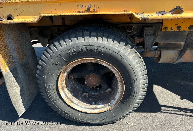 image for item DX1445 1987 GMC Sierra C7 crane truck