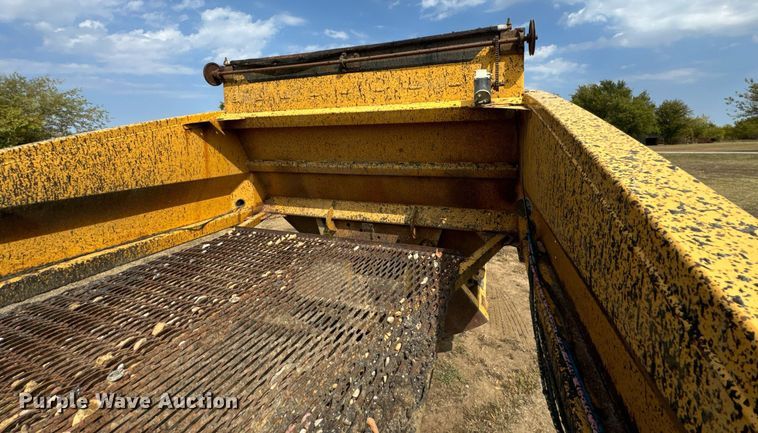 image for item DX1451 2006 Load King 2066D-37-2 bottom dump trailer