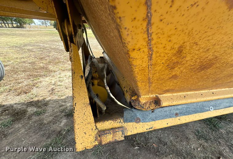 image for item DX1451 2006 Load King 2066D-37-2 bottom dump trailer