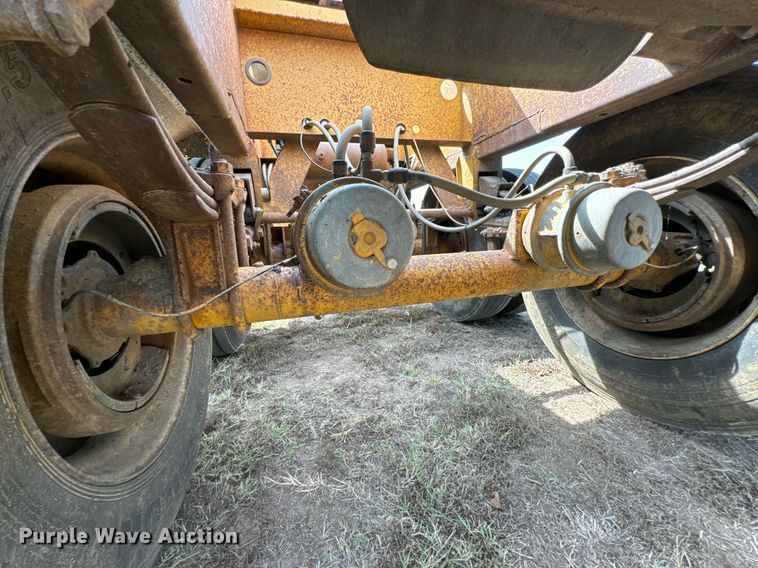 image for item DX1451 2006 Load King 2066D-37-2 bottom dump trailer