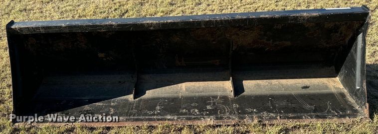 image for item DX3524 Skid steer bucket