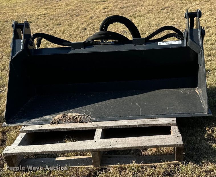 image for item DX3527 2023 Wolverine  MCB-11-48W compact utility loader four-in-one bucket