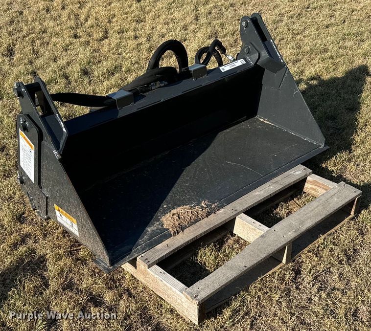 image for item DX3527 2023 Wolverine  MCB-11-48W compact utility loader four-in-one bucket