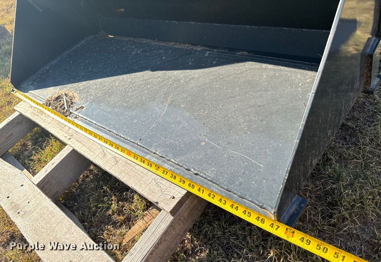 image for item DX3527 2023 Wolverine  MCB-11-48W compact utility loader four-in-one bucket