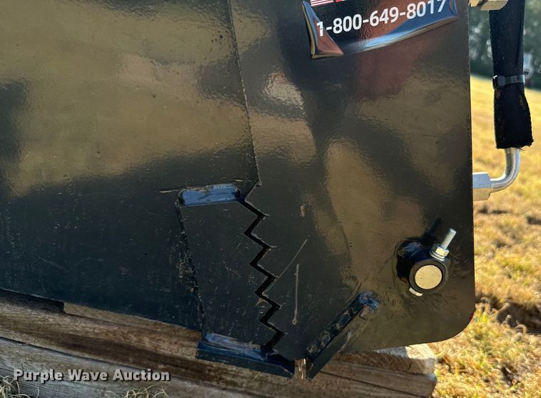 image for item DX3528 2023 Wolverine  MCB-11-48W compact utility loader four-in-one bucket