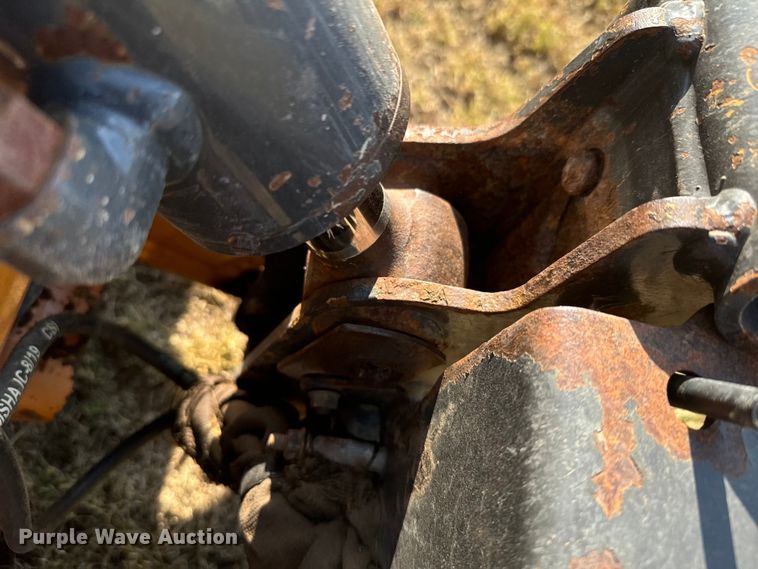 image for item DX3531 2013 Case SV300 skid steer loader