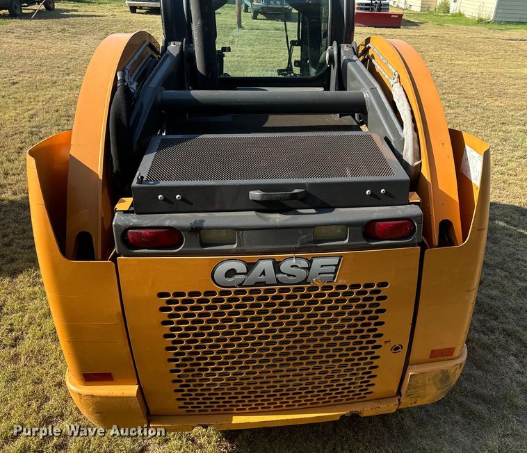 image for item DX3531 2013 Case SV300 skid steer loader