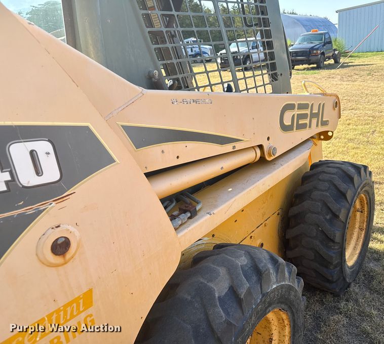 image for item DX3532 2005 Gehl 5640 Turbo skid steer loader