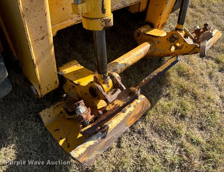 image for item DX3532 2005 Gehl 5640 Turbo skid steer loader