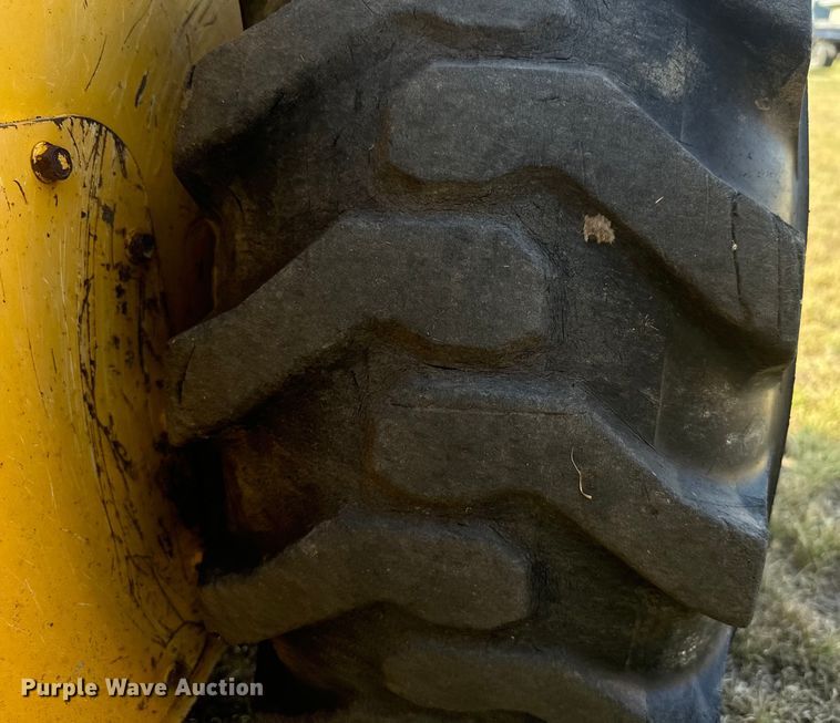 image for item DX3532 2005 Gehl 5640 Turbo skid steer loader