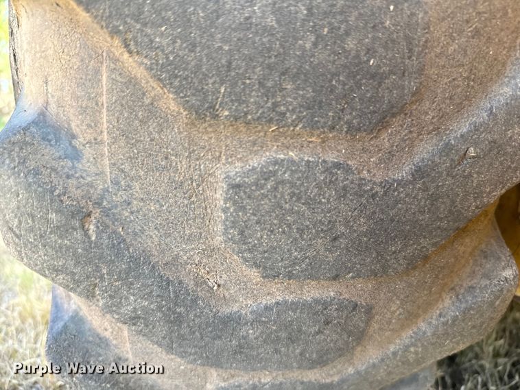 image for item DX3532 2005 Gehl 5640 Turbo skid steer loader