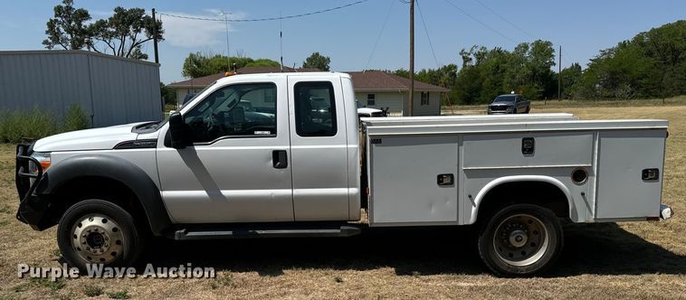 image for item DX3541 2013 Ford F550 Super Duty XL SuperCab utility / service truck