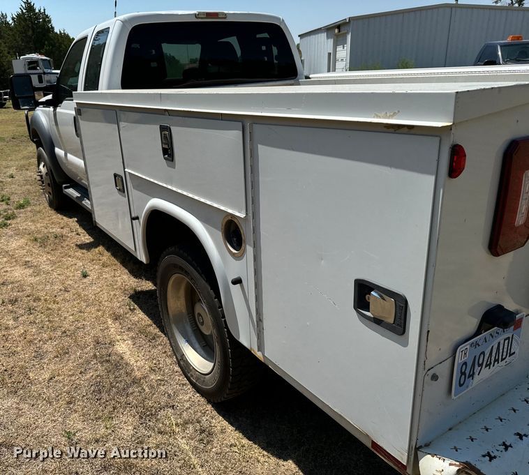 image for item DX3541 2013 Ford F550 Super Duty XL SuperCab utility / service truck