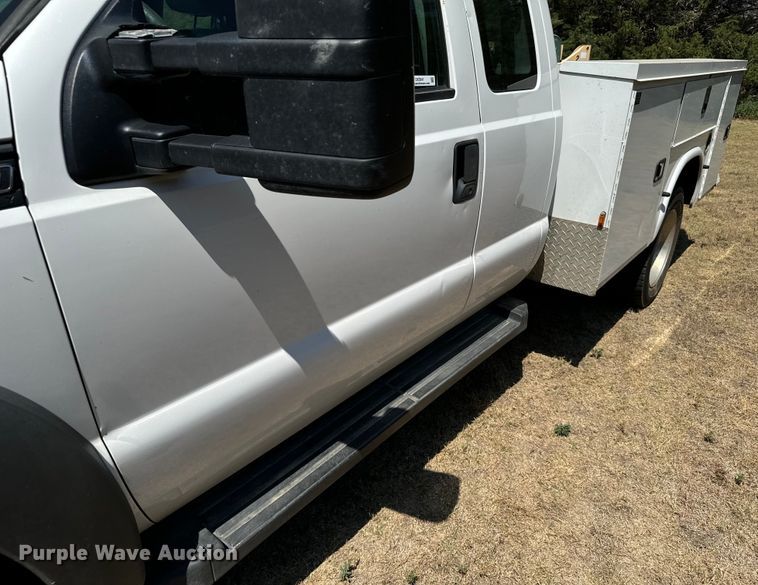 image for item DX3541 2013 Ford F550 Super Duty XL SuperCab utility / service truck