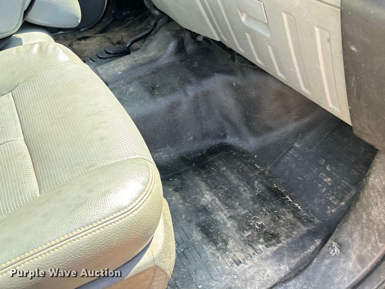 image for item DX3541 2013 Ford F550 Super Duty XL SuperCab utility / service truck