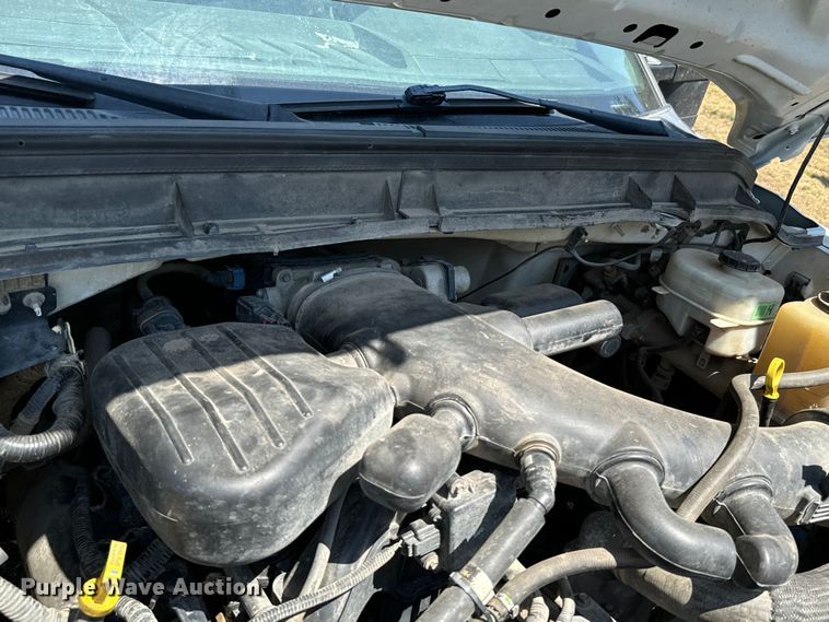 image for item DX3541 2013 Ford F550 Super Duty XL SuperCab utility / service truck