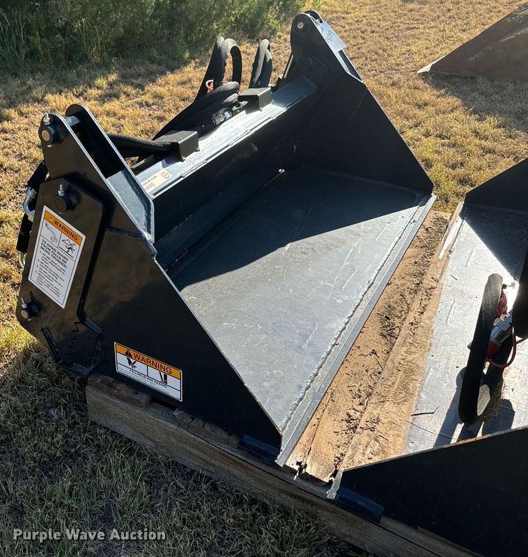 image for item DX3546 2023 Wolverine  MCB-11-48W compact utility loader four-in-one bucket