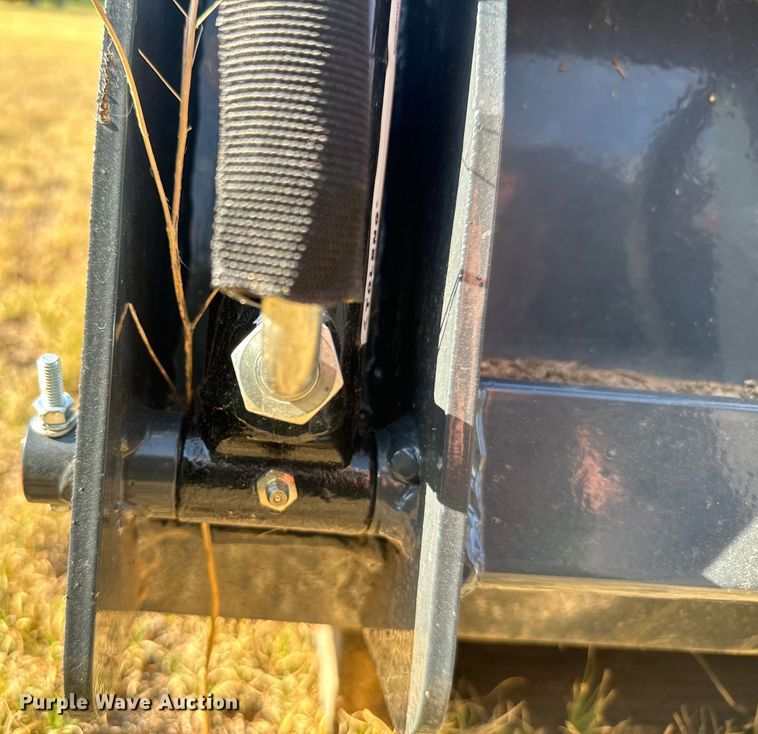 image for item DX3546 2023 Wolverine  MCB-11-48W compact utility loader four-in-one bucket