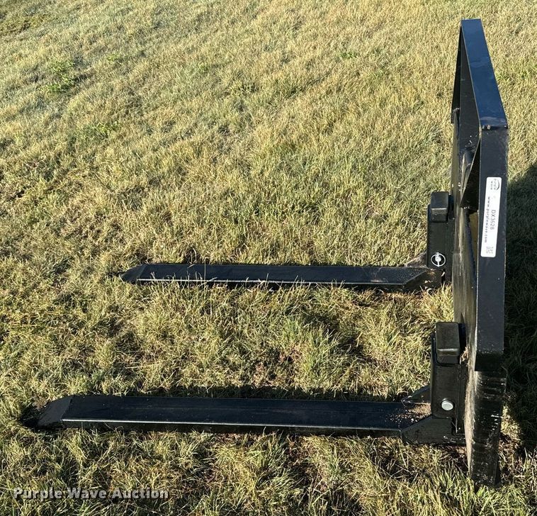 image for item DX3628 Titan skid steer forks