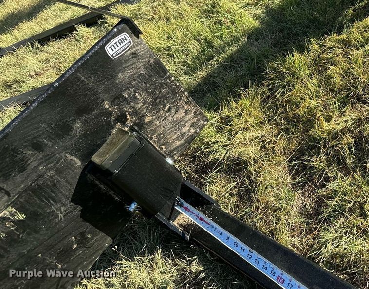 image for item DX3628 Titan skid steer forks