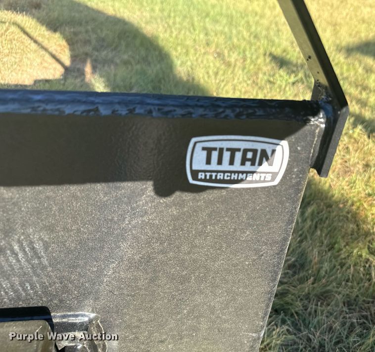 image for item DX3629 Titan skid steer forks