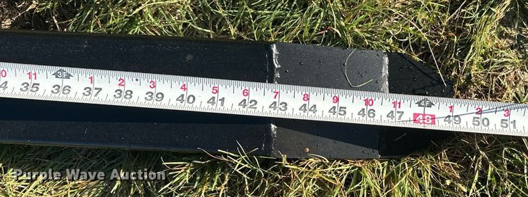 image for item DX3629 Titan skid steer forks