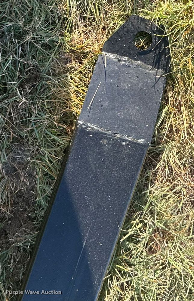 image for item DX3629 Titan skid steer forks