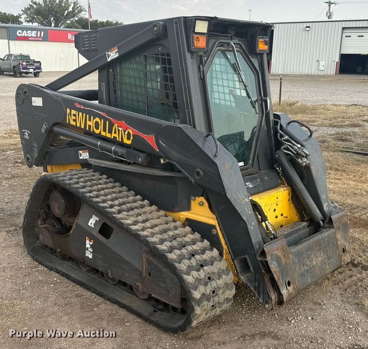 image for item DX3696 2006 New Holland LT185B tracked skid steer loader