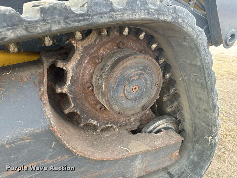 image for item DX3696 2006 New Holland LT185B tracked skid steer loader