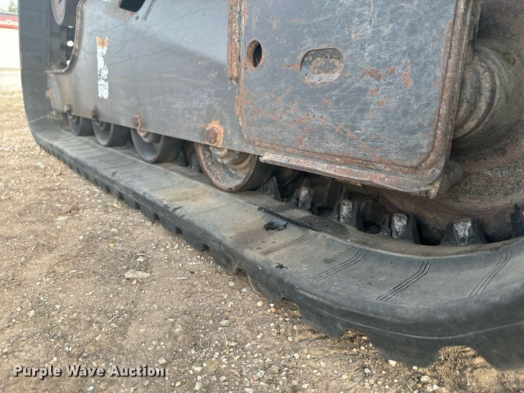 image for item DX3696 2006 New Holland LT185B tracked skid steer loader