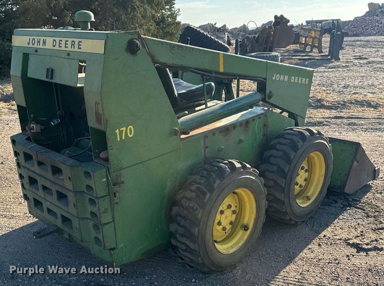 image for item DX3712 John Deere 170 skid steer loader