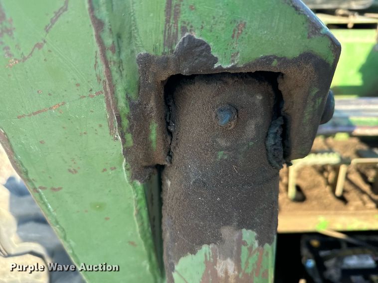 image for item DX3712 John Deere 170 skid steer loader