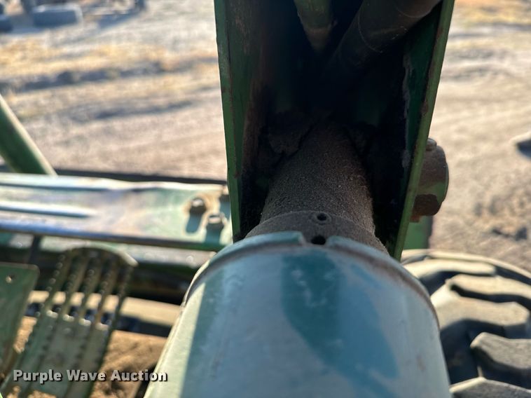 image for item DX3712 John Deere 170 skid steer loader