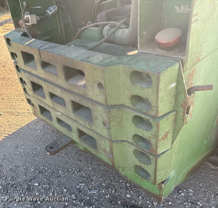 image for item DX3712 John Deere 170 skid steer loader