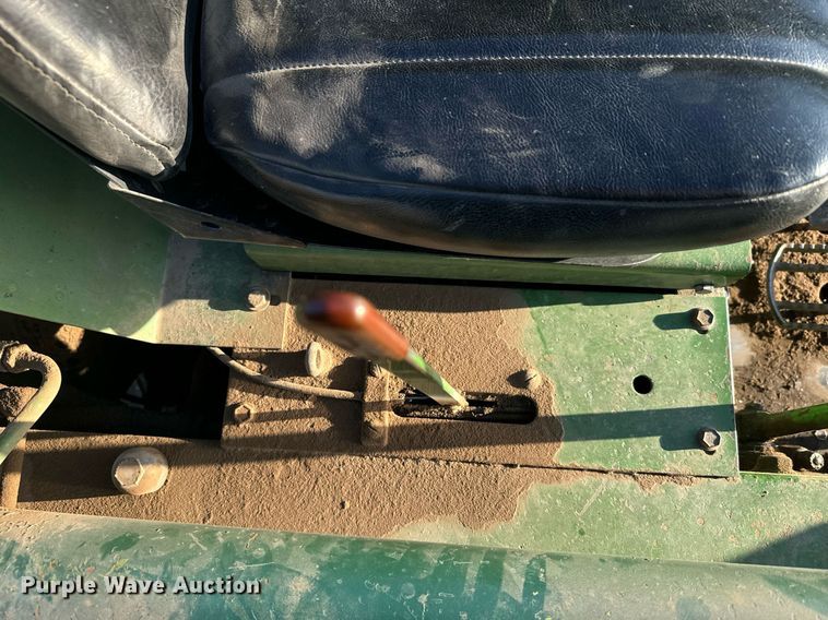 image for item DX3712 John Deere 170 skid steer loader