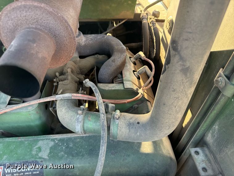 image for item DX3712 John Deere 170 skid steer loader