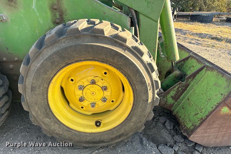 image for item DX3712 John Deere 170 skid steer loader