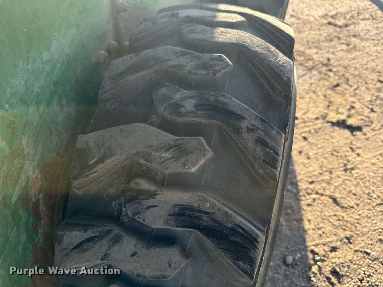 image for item DX3712 John Deere 170 skid steer loader