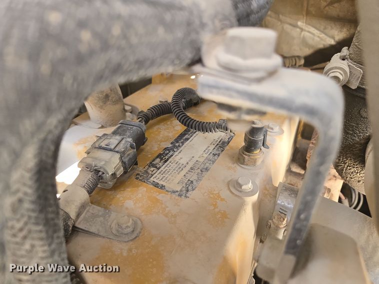 image for item EE7824 2011 John Deere 328D skid steer loader