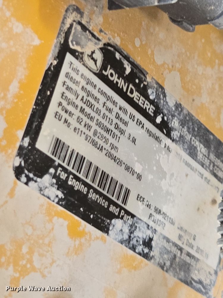 image for item EE7824 2011 John Deere 328D skid steer loader