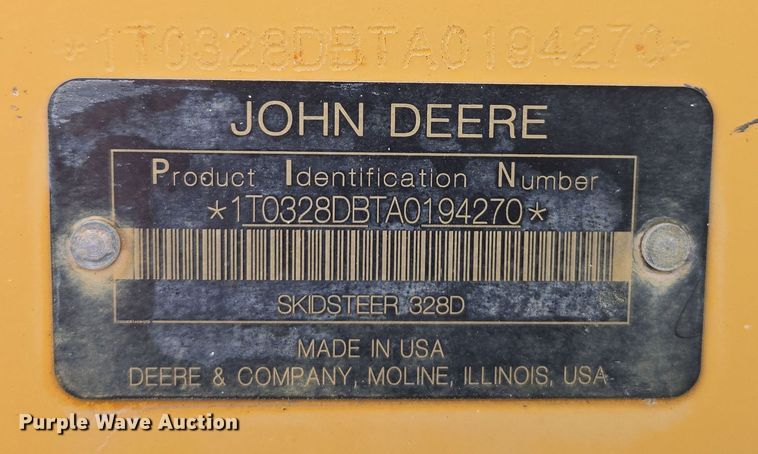 image for item EE7824 2011 John Deere 328D skid steer loader