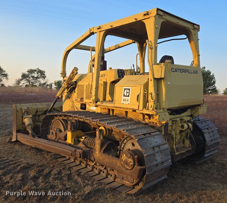 image for item EE7833 1978 Caterpillar  D6D dozer